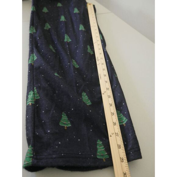 Brooklyn Cloth Men’s Christmas Pajama Pants Size S Navy Blue Tree Print Pants - Picture 10 of 10